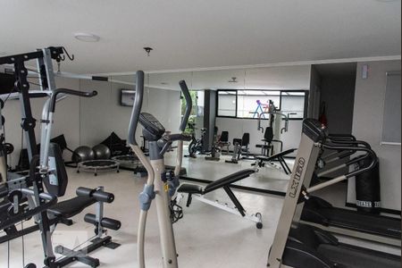 Apartamento à venda com 90m², 3 quartos e 2 vagas Apartamento à venda com 90m², 3 quartos e 2 vagasAcademia