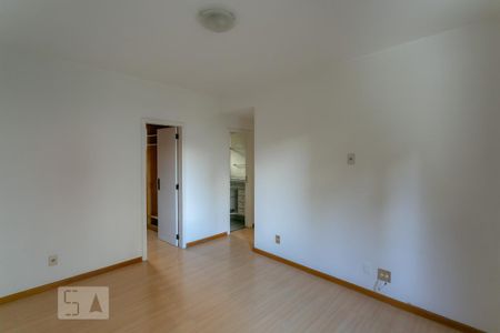 Apartamento para alugar com 138m², 4 quartos e 2 vagas Apartamento para alugar com 138m², 4 quartos e 2 vagasQuarto 4 - Suíte