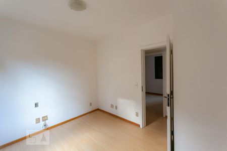 Apartamento para alugar com 138m², 4 quartos e 2 vagas Apartamento para alugar com 138m², 4 quartos e 2 vagasQuarto 2