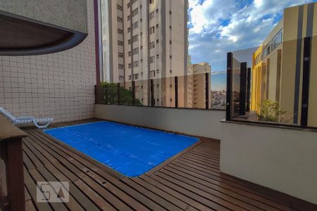 Apartamento para alugar com 138m², 4 quartos e 2 vagas Apartamento para alugar com 138m², 4 quartos e 2 vagasÁrea comum - Piscina