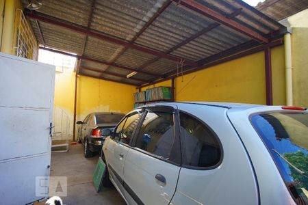 Casa à venda com 237m², 3 quartos e 2 vagasGaragem