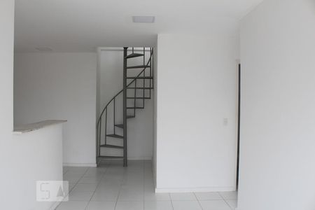 Sala de apartamento à venda com 2 quartos, 110m² em Recreio dos Bandeirantes, Rio de Janeiro