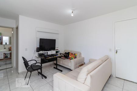 Sala de apartamento à venda com 2 quartos, 54m² em Sítio da Figueira, São Paulo