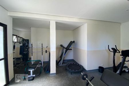 Apartamento à venda com 173m², 3 quartos e 3 vagas Apartamento à venda com 173m², 3 quartos e 3 vagasÁrea comum - Academia