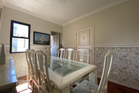 Apartamento à venda com 173m², 3 quartos e 3 vagas Apartamento à venda com 173m², 3 quartos e 3 vagasCopa