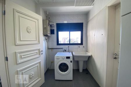 Apartamento à venda com 173m², 3 quartos e 3 vagas Apartamento à venda com 173m², 3 quartos e 3 vagasÁrea de Serviço