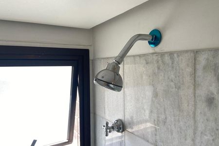 Apartamento à venda com 173m², 3 quartos e 3 vagas Apartamento à venda com 173m², 3 quartos e 3 vagasChuveiro