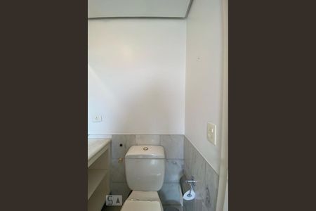 Apartamento à venda com 173m², 3 quartos e 3 vagas Apartamento à venda com 173m², 3 quartos e 3 vagasBanheiro da Suíte 3