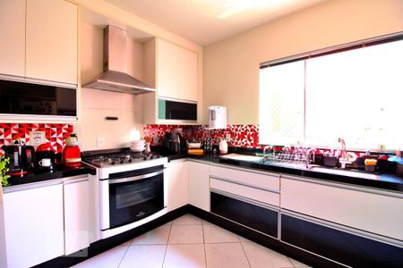 Casa à venda com 256m², 3 quartos e 5 vagasCozinha