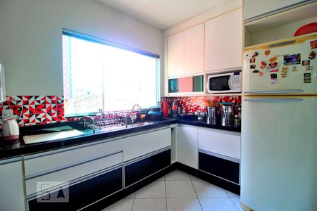 Casa à venda com 256m², 3 quartos e 5 vagasCozinha