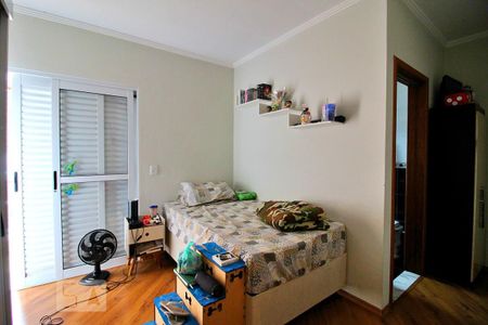 Casa à venda com 256m², 3 quartos e 5 vagasSuíte 2