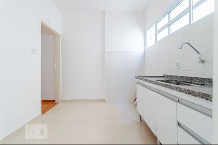 Studio à venda com 48m², 1 quarto e sem vaga Studio à venda com 48m², 1 quarto e sem vagaCozinha