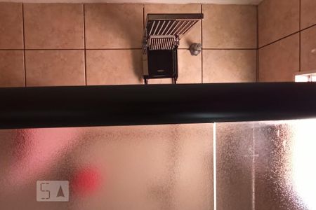 Casa à venda com 180m², 5 quartos e 2 vagas Casa à venda com 180m², 5 quartos e 2 vagasBanheiro 3