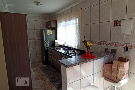 Casa à venda com 180m², 5 quartos e 2 vagas Casa à venda com 180m², 5 quartos e 2 vagasCozinha 2