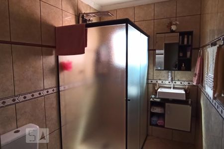 Casa à venda com 180m², 5 quartos e 2 vagas Casa à venda com 180m², 5 quartos e 2 vagasBanheiro 3