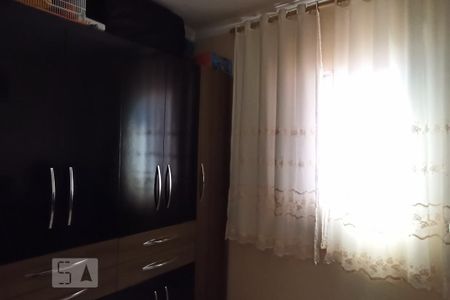 Casa à venda com 180m², 5 quartos e 2 vagas Casa à venda com 180m², 5 quartos e 2 vagasQuarto 4