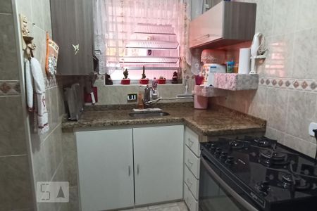 Casa à venda com 180m², 5 quartos e 2 vagas Casa à venda com 180m², 5 quartos e 2 vagasCozinha 1