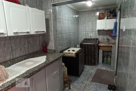 Casa à venda com 180m², 5 quartos e 2 vagas Casa à venda com 180m², 5 quartos e 2 vagasDetalhe da area de serviço 1