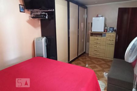 Casa à venda com 180m², 5 quartos e 2 vagas Casa à venda com 180m², 5 quartos e 2 vagasQuarto 3