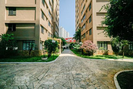 Apartamento para alugar com 55m², 2 quartos e 1 vagaÁrea externa