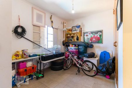 Casa à venda com 220m², 4 quartos e 3 vagasQuarto 4 - Suíte Externa