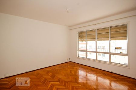 Apartamento para alugar com 100m², 3 quartos e 1 vaga Apartamento para alugar com 100m², 3 quartos e 1 vagaSala