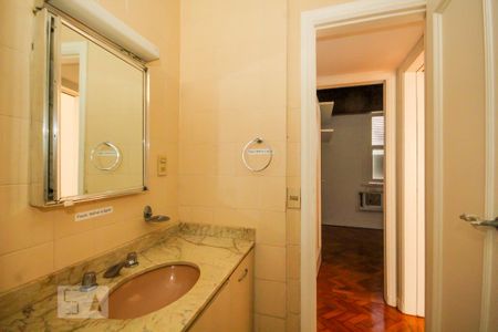 Apartamento para alugar com 100m², 3 quartos e 1 vaga Apartamento para alugar com 100m², 3 quartos e 1 vagaBanheiro -Social