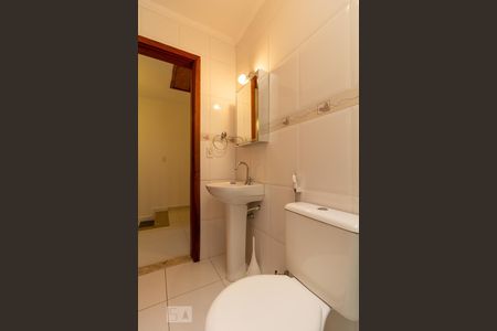 Casa de condomínio para alugar com 126m², 3 quartos e 2 vagas Casa de condomínio para alugar com 126m², 3 quartos e 2 vagasBanheiro Social