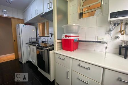 Apartamento à venda com 72m², 3 quartos e 2 vagasÁrea de Serviço