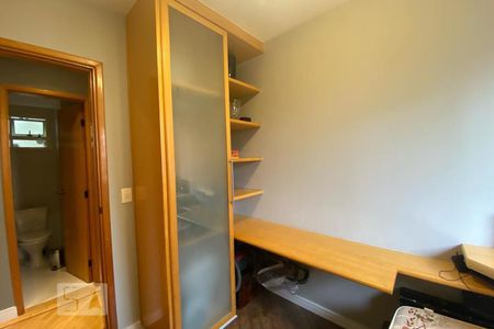 Apartamento à venda com 72m², 3 quartos e 2 vagasQuarto 3