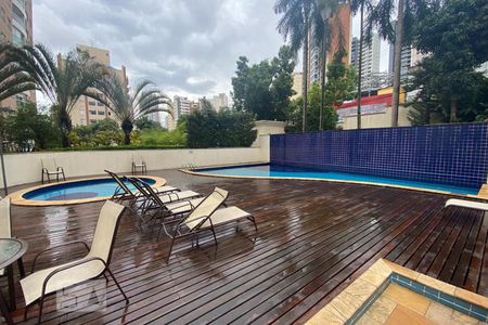 Apartamento à venda com 72m², 3 quartos e 2 vagasÁrea comum - Piscina