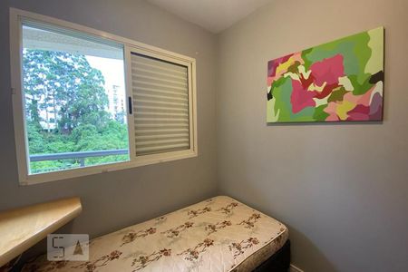 Apartamento à venda com 72m², 3 quartos e 2 vagasQuarto 3