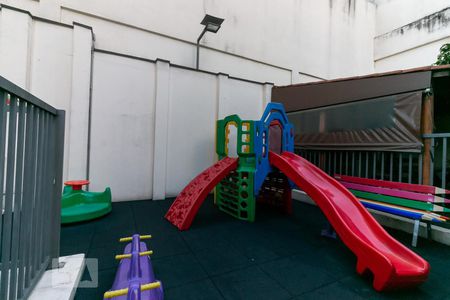 Apartamento à venda com 61m², 2 quartos e 1 vagaÁrea Comum - Playground