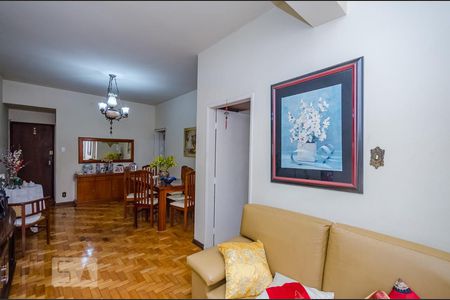 Sala de apartamento para alugar com 3 quartos, 117m² em Centro, Belo Horizonte
