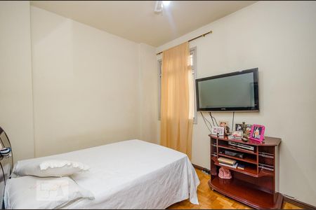 Quarto 1 de apartamento para alugar com 3 quartos, 117m² em Centro, Belo Horizonte