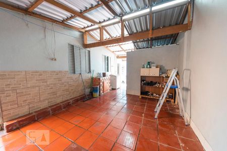 Casa à venda com 330m², 5 quartos e 2 vagasÁrea de Serviço