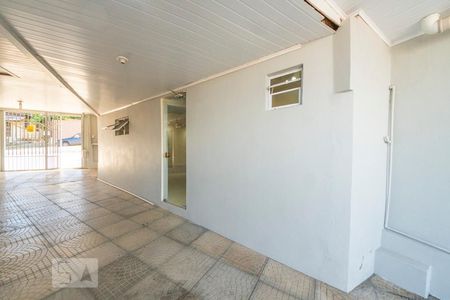 Casa à venda com 330m², 5 quartos e 2 vagasFachada
