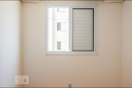 Quarto 1 de apartamento para alugar com 2 quartos, 44m² em Jardim Íris, São Paulo
