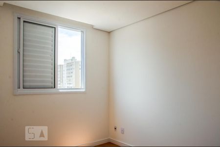 Quarto 2 de apartamento para alugar com 2 quartos, 44m² em Jardim Íris, São Paulo