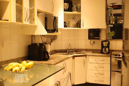 Apartamento à venda com 173m², 3 quartos e 6 vagasCozinha