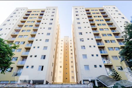 Fachada de apartamento à venda com 2 quartos, 69m² em Vila Valparaiso, Santo André