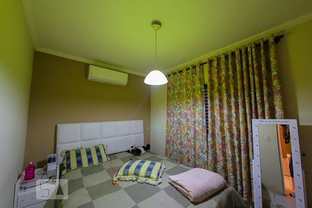 Quarto de casa à venda com 5 quartos, 474m² em Vila Medeiros, São Paulo