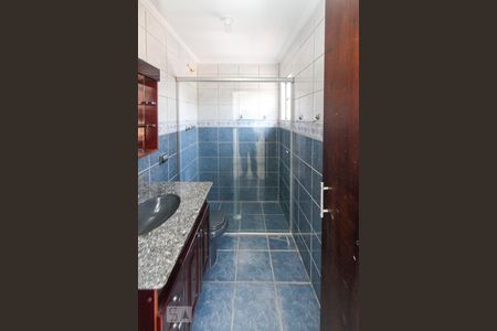 Casa para alugar com 150m², 2 quartos e 1 vaga Casa para alugar com 150m², 2 quartos e 1 vagaBanheiro da Suite