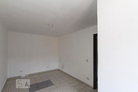 Casa para alugar com 150m², 2 quartos e 1 vaga Casa para alugar com 150m², 2 quartos e 1 vagaSuite