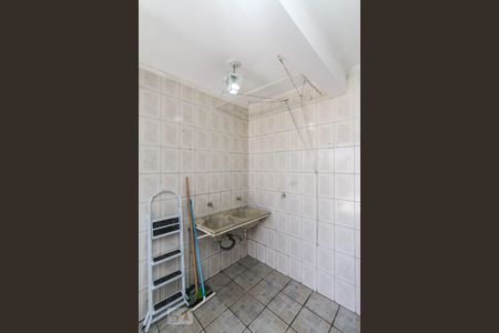 Casa para alugar com 150m², 2 quartos e 1 vaga Casa para alugar com 150m², 2 quartos e 1 vagaÁrea de Serviço