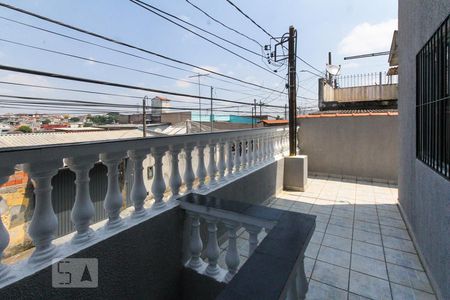 Casa para alugar com 150m², 2 quartos e 1 vaga Casa para alugar com 150m², 2 quartos e 1 vagaTerraço