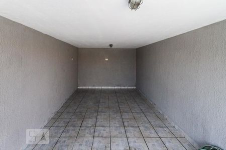 Casa para alugar com 150m², 2 quartos e 1 vaga Casa para alugar com 150m², 2 quartos e 1 vagaGaragem