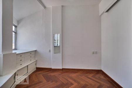 Quarto de apartamento para alugar com 1 quarto, 40m² em Praça da Bandeira, Rio de Janeiro