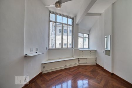 Quarto de apartamento para alugar com 1 quarto, 40m² em Praça da Bandeira, Rio de Janeiro