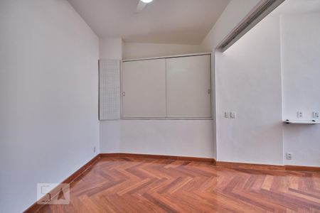 Sala de apartamento para alugar com 1 quarto, 40m² em Praça da Bandeira, Rio de Janeiro